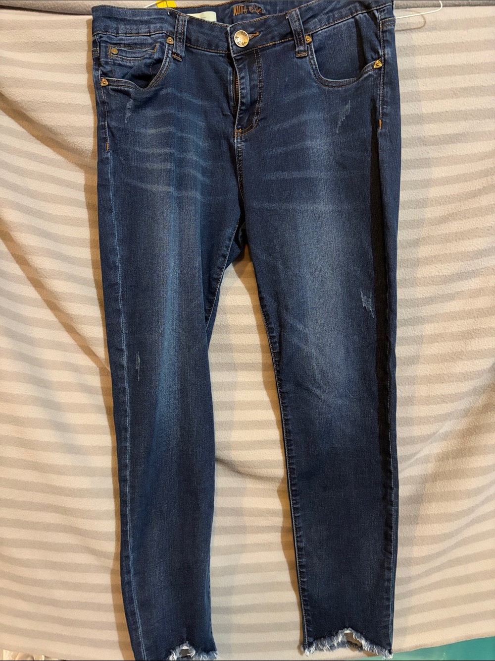 Kut from the Kloth Dark Blue Skinny Jeans with Frayed Hem